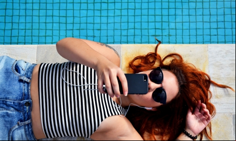 Influencers acreditam que as marcas ainda limitam o comportamento das postagens, aponta o levantamento Business Insider Research, divulgado em 2018 (Pexels/Pixabay) 