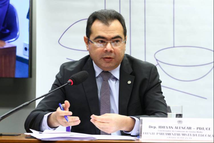 ￼DEPUTADO Idilvan Alencar está preocupado