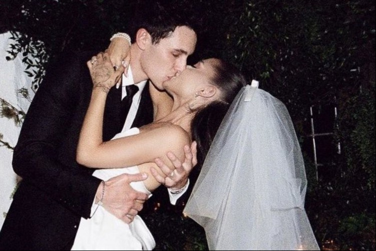 Ariana Grande divulga fotos inéditas do casamento com Dalton Gomez