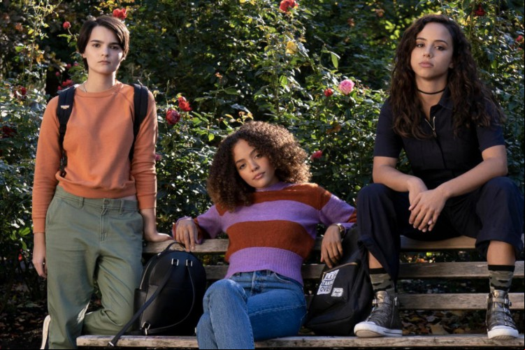 Série Gatunas, da Netflix, é uma adaptação de um livro juvenil