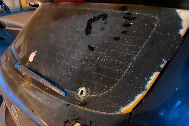 CARRO alvejado na ação em Hidrolândia na sexta-feira ada
