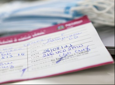 ￼APORTE de vacinação pode ser apresentado de forma impressa ou digital 