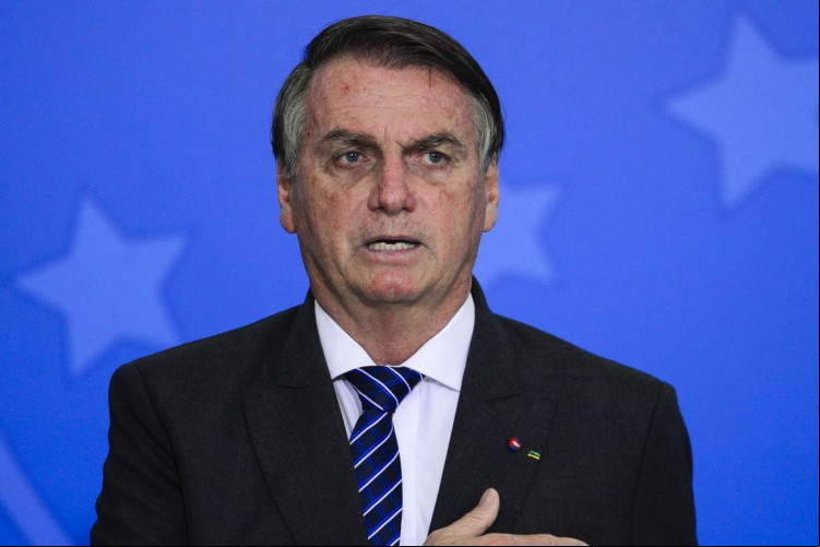 Jair Bolsonaro foi internado em julho de 2021, também por obstrução intestinal
