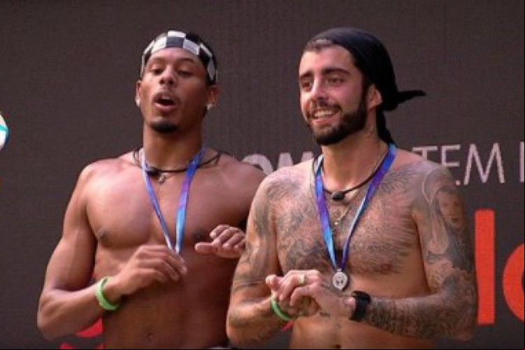 Paulo André e Pedro Scooby venceram a Prova do Anjo Globoplay após terminarem a dinâmica no menor tempo