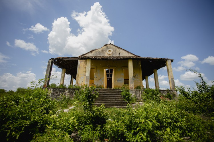 CAMPO DE CONCENTRAÇÃO do Patu, em Senador Pompeu, mantém algumas edificações