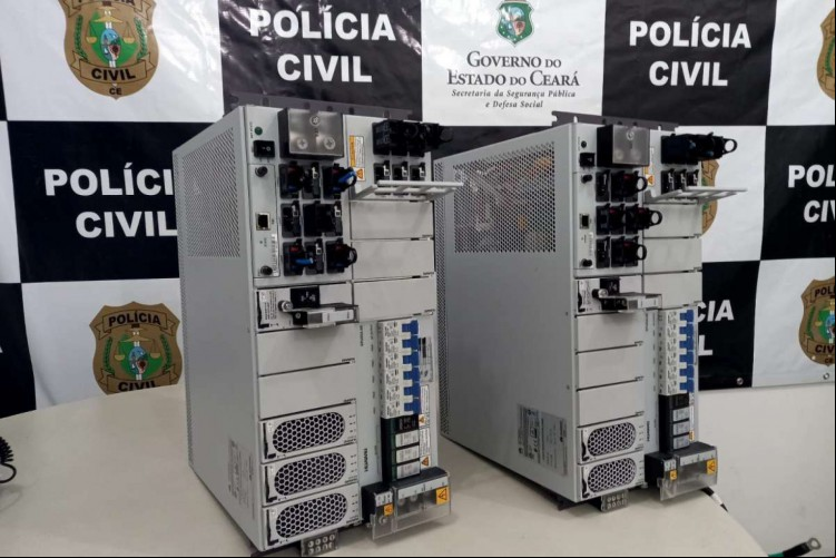 Produtos apreendidos na casa da suspeita já foram devolvidos aos verdadeiros proprietários, segundo a Polícia Civil