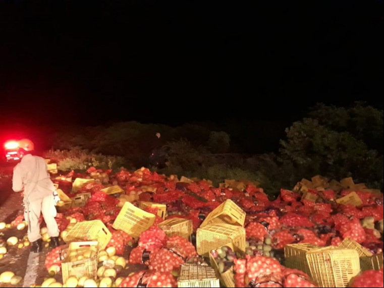 Acidente ocorreu em região chamada Ladeira da Cruz