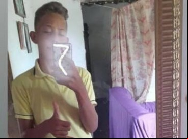 MIZAEL, de 13 anos, recebeu um tiro abaixo do peito direito no dia 1º de julho de 2020 