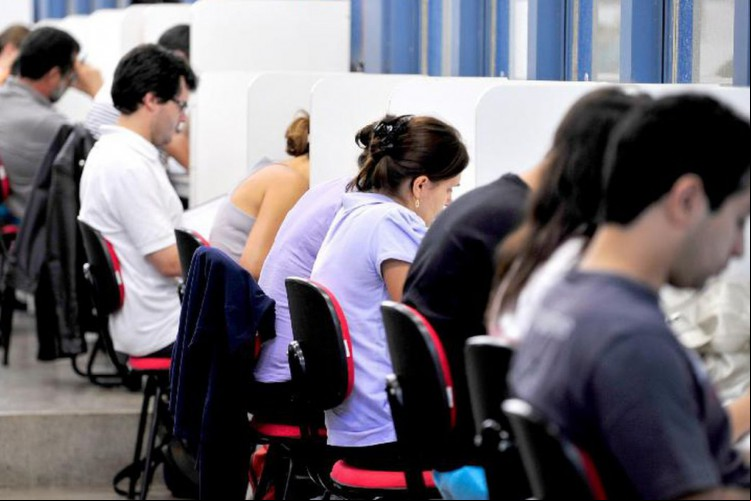 Cursinhos populares da USP estão com inscrições abertas