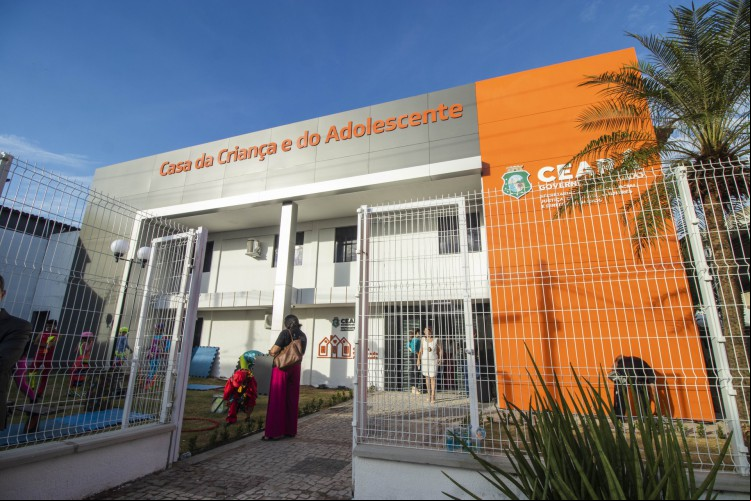 Casa da Criança, equipamento estadual onde crianças e adolescentes da família foram atendidos, antes de serem transferidos para outro endereço - não informado por medida de segurança (Foto: Fernanda Barros/ O Povo)