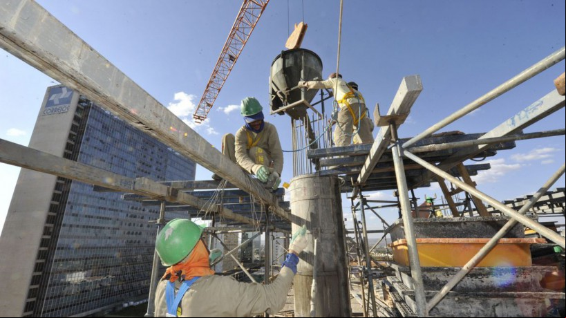 GERDAU é uma das principais fornecedoras de aço para a cadeia da construção civil