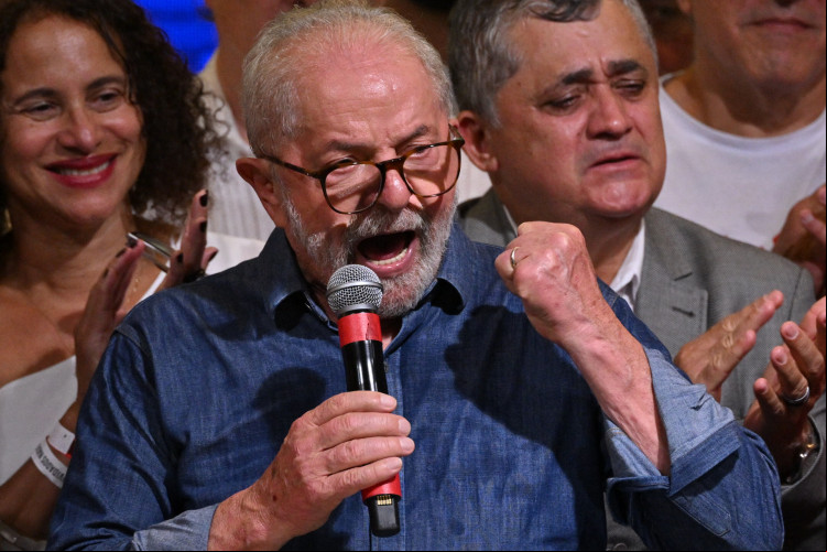 Lula usou jato particular para ir ao Egito participar da COP 27
