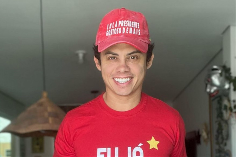 Silvero Pereira desabafa após ameaça de síndico