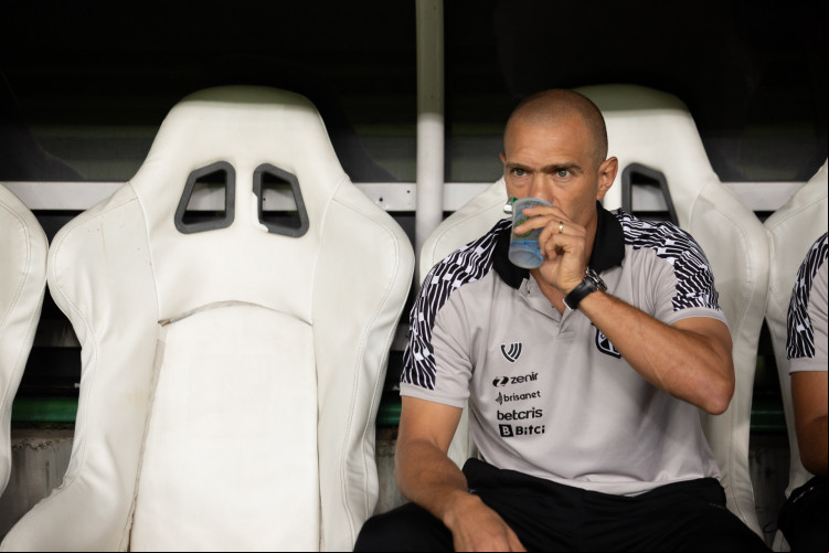 FORTALEZA, CEARA, BRASIL, 31.10.22: Juca Antonello. Ceará x Fluminense, Campeonato Brasileiro, Arena Castelão, jogo sem torcida por conta suspensão. (Aurelio Alves/ O POVO)