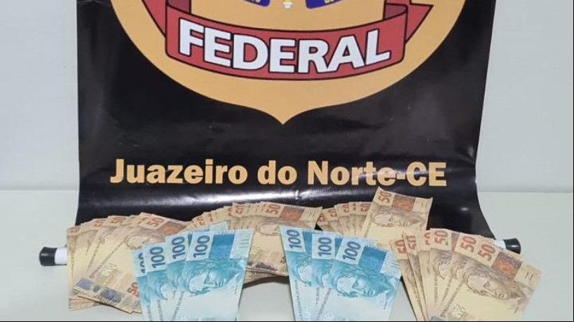 Ao todo, suspeita tinha mais de R$ 6 mil em cédulas falsas 