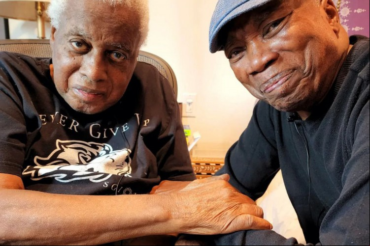 Wayne Shorter e Milton Nascimentos gravaram juntos o disco "Native Dancer", parte da discografia do brasileiro para o mercado internacional