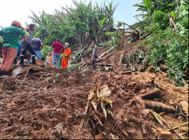 Deslizamento de encosta no município de Aratuba a 126 km de Fortaleza.  