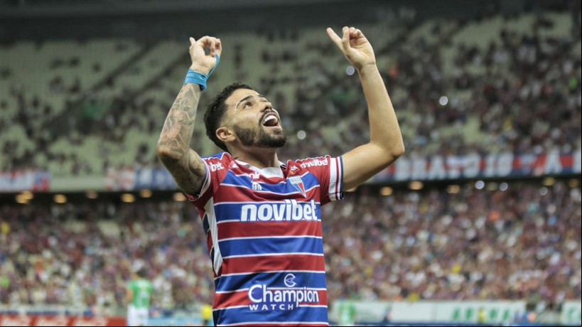 Calebe soma quatro gols e quatro assistências pelo Fortaleza na temporada de 2023