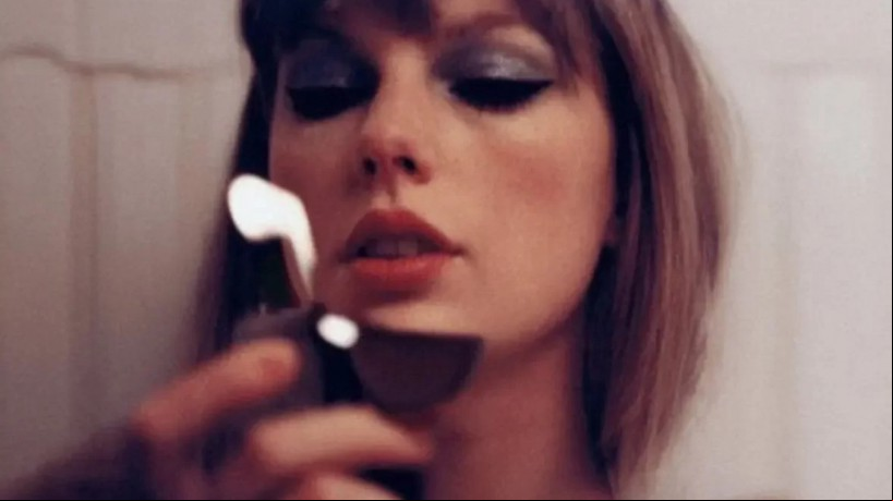 Último álbum de estúdio de Taylor Swift quebrou novo recorde no Spotify; autora de "Midnights" anunciou shows no Brasil em novembro de 2023