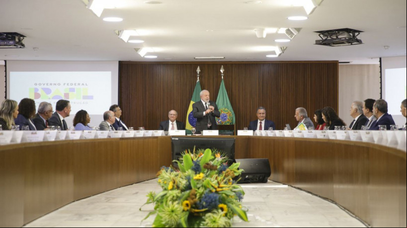 O presidente Luiz Inácio Lula da Silva coordena reunião ministerial, no Palácio do Planalto