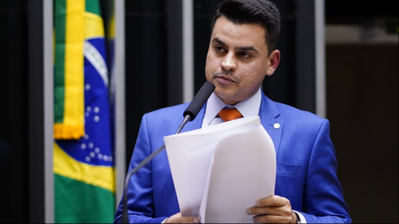 Yury do Paredão, expulso do PL, agora irá se filiar ao MDB de Eunício