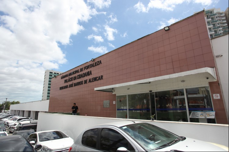Concurso público de 2024 ofertou 78 vagas, metade foram convocados agora