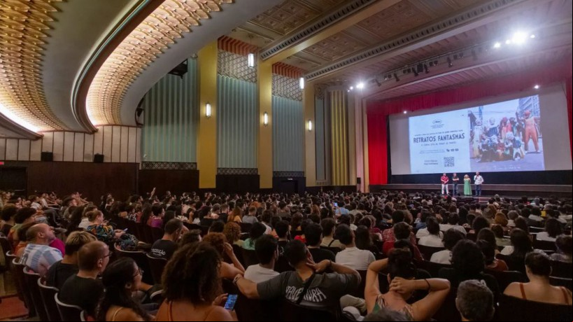 Dispositivo da cota de tela prevê aumentar presença de longas brasileiros nas salas de cinema; na foto, registro de exibição do documentário