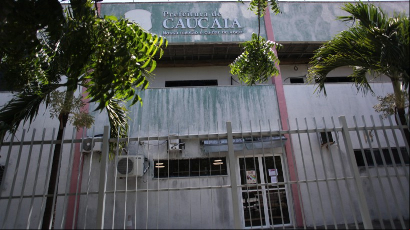 Prefeitura de Caucaia alega que todos as secretarias foram alvo de cortes na reforma istrativa e financeira
