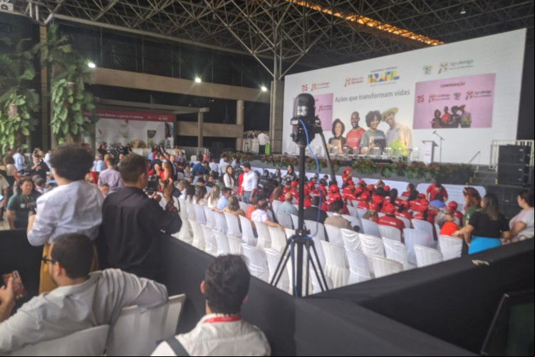Convidados começam a chegar ao evento com o presidente Lula em Fortaleza, nesta sexta-feira, 1° de setembro Convidados começam a chegar ao evento com o presidente Lula em Fortaleza, nesta sexta-feira, 1° de setembro