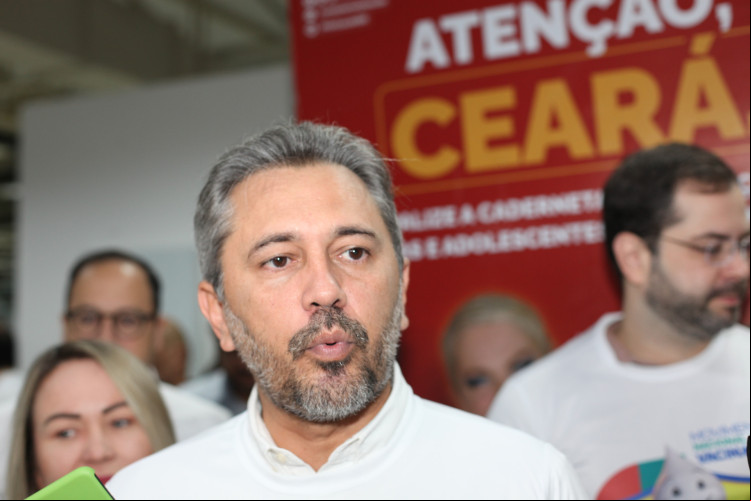 GOVERNADOR participou ontem de encontro do MST