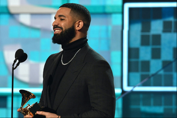 Diretor do Rock in Rio, Roberto Medina, revelou que o artista de rap Drake está banido de futuras edições do festival brasileiro