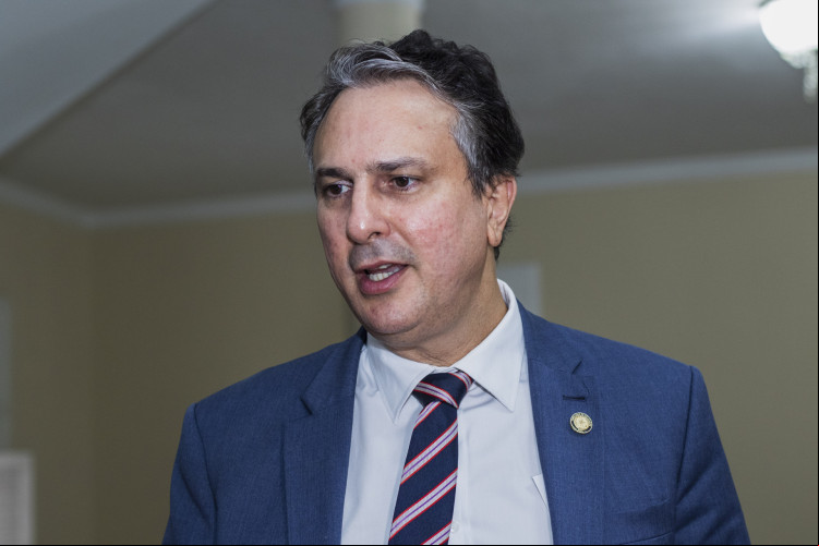 CAMILO deve se encontrar com o relator da proposta, que havia apresentado alterações ao texto