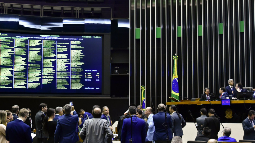 Projeto de altera regras sobre isenção de impostos federais sobre incentivos fiscais estaduais é analisado no plenário