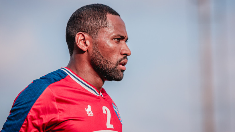 Capitão Tinga fica novamente à disposição do Leão