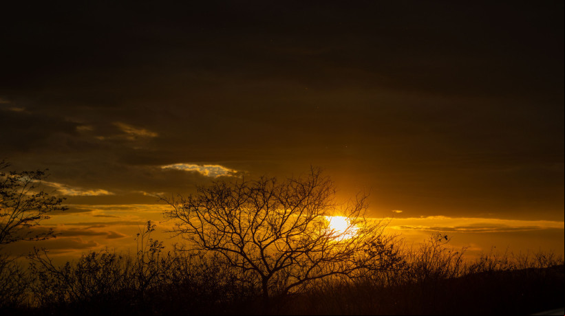 Por do sol em Poranga, na área de litígio entre Ceará e Piauí