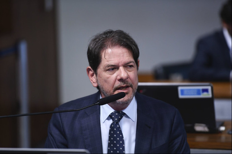 SENADOR Cid Gomes (PSB) diz que já há acordo sobre 70% do texto do marco legal de H2V