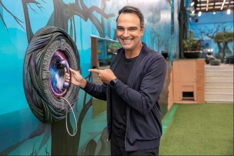 Big Fone tocará seis vezes no Big Brother Brasil 2024 (BBB 24) até o próximo domingo, 3; veja dias e horas das ligações e quais serão os efeitos