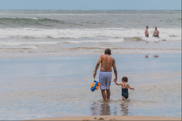 Tal qual semana ada, a Praia do Futuro permanece imprópria para banho essa semana