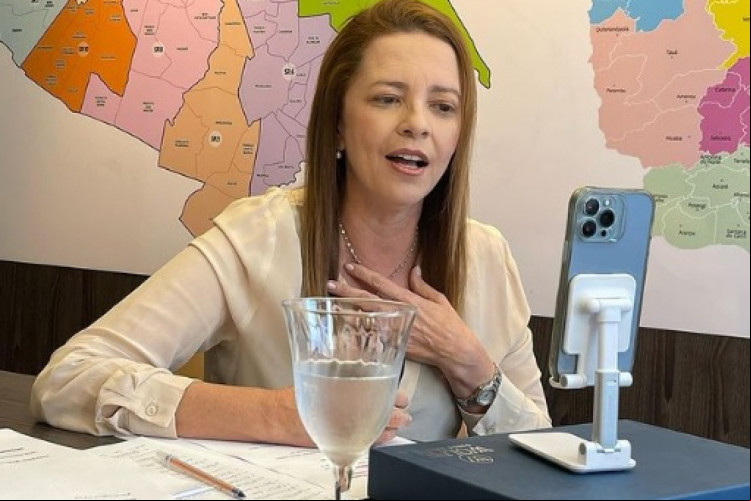 Janaína Farias assumiu mandato no Senado