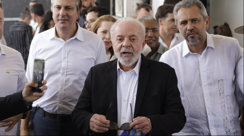A solenidade convocada pelo presidente Lula (PT) em lembrança aos dois anos dos ataques golpistas de 8 de janeiro de 2023 terá a presença de Elmano (PT) e Camilo (PT)