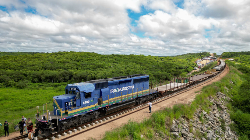 IGUATU, CEARÁ,  BRASIL- 05.04.2024: Presidente Lula realiza visita em Iguatu para  para o ramal do salgado e visita às obras da transnordestina. (Foto: Aurélio Alves