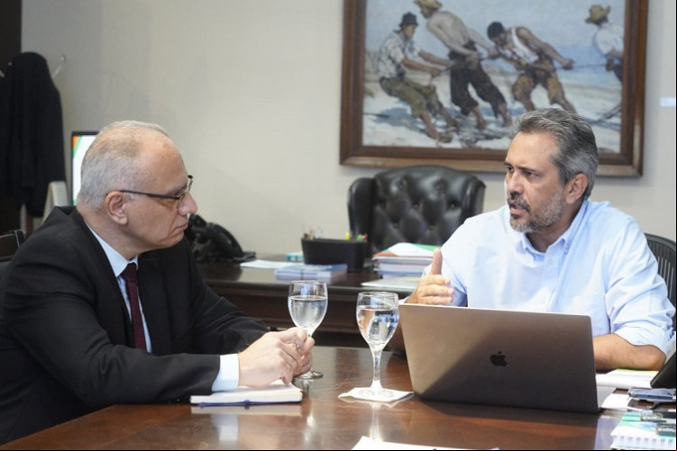 Encontro do governador com o novo secretário da Segurança, Roberto Sá, já aconteceu, conforme registro nas redes sociais