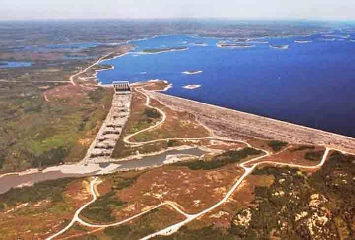 Se o projeto original for concluído e todas as barragens planejadas ao longo do rio La Grande, incluindo o projeto James Bay II, forem finalizadas, a Usina La Grande 2 geraria uma quantidade total de 27.000 megawatts, tornando-se a maior usina do mundo.