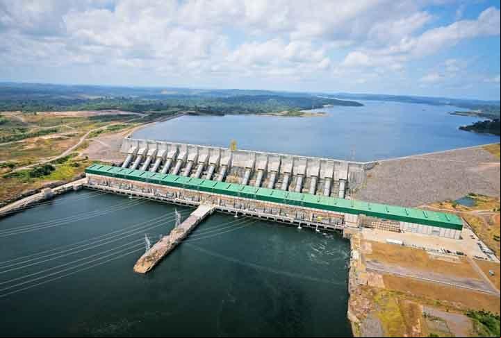 3º) Belo Monte (Brasil): Localizada no Rio Xingu, no município de Altamira, no estado do Pará, a Usina de Belo Monte funciona com uma capacidade instalada de 11.233 MW. É a maior usina 100% brasileira.