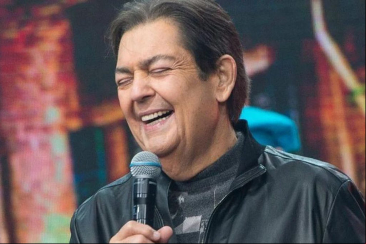 Estado de saúde de Faustão é bom e apresentador segue evoluindo após alta do segundo transplante, afirma João Silva, filho do apresentador