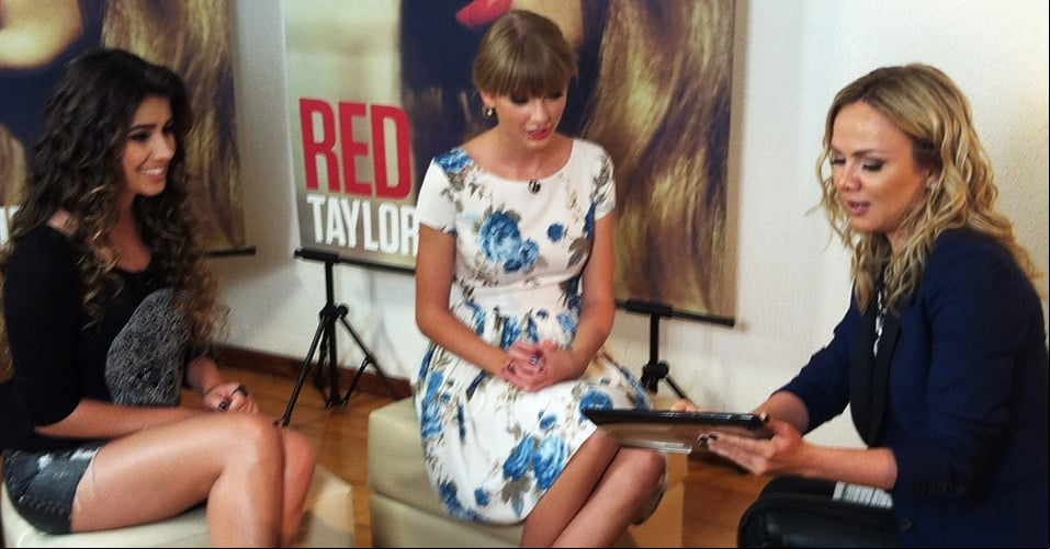 Na semana da apresentação, Taylor e Paula Fernandes deram entrevista juntas ao Programa da Eliana, no SBT.