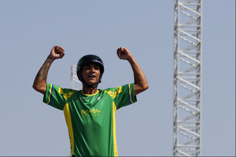 Gustavo Oliveira se classifica para final do ciclismo BMX freestyle