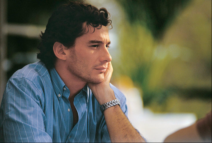 O ídolo brasileiro morreu há pouco mais de três décadas, no dia 01/05/1994, aos 34 anos, após acidente no Grande Prêmio de San Marino de Fórmula 1.