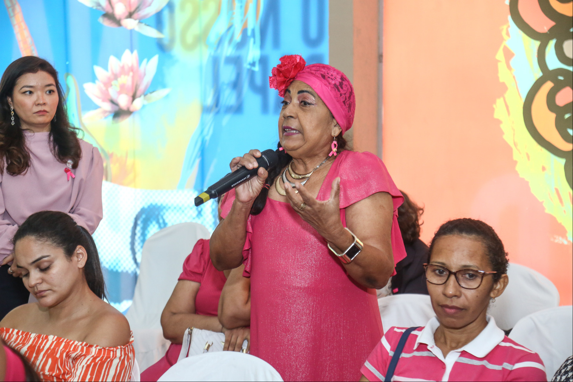 FORTALEZA-CE BRASIL, 11-10-2024 O POVO Educação Movimento Outubro Rosa no Ceará (Foto Joao Filho Tavares O Povo)
