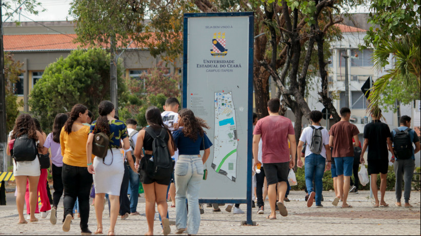 Semana foi marcada pela abertura de cinco novos concursos